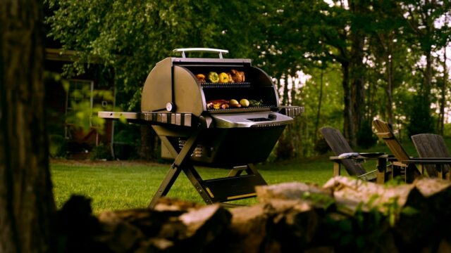 Step up your grilling game with a pellet grill! 🔥 Visit our website to learn about the innovation behind these superior outdoor cooking machines and discover true wood flavors they can bring to your food. Say goodbye to gas and charcoal - it's time to elevate your BBQ experience with a pellet grill! #BBQ #PelletGrill #OutdoorCooking 🍖🔥👨‍🍳