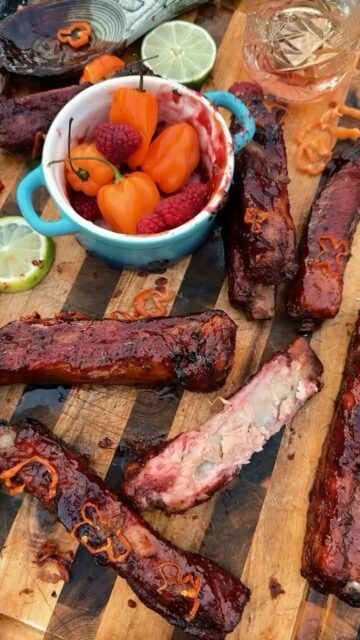 Repost from @redwhiteandbbq
•
I don’t know what you’ve heard about me, but I love Habanero with a Razzbee.

If you just can’t resist the deliciously iconic Sweet Heat flavor combo, I’m with you.

So you should probably make these delicious Raspberry Habanero Pork Ribs.

Recipe:
🔹 Chop 2 Habanero Peppers and put them in a jar with Apple Cider Vinegar.
🔹 Flip your Meat upside down and cut between each bone. 
🔹 Season them with Salt, Pepper, and Garlic or (SPG by @kosmosq ).
🔹 Put them in the smoker at 250F for 1 hour.
🔹 Then wrap with a mixture made of 1 tbsp BBQ Sauce, 1 tbsp of the Habanero ACV, and 5 tbsp Water and cook for another hour.
🔹 Make the Sauce in a skillet combining 1 cup Raspberry Preserves, 1/2 cup of BBQ Sauce, 4 tbsp Habanero ACV, 2 tbsp Honey, and Juice from 1 Lime. 
🔹 Unwrap your Meat, coat them in the Sauce, top with Habanero Slices, and return to the smoker for 1 more hour. 
🔹 Remove and rest for 10 minutes and enjoy.

Ingredients:
♦️ 1 Rack of Spare Ribs
♦️ Apple Cider Vinegar
♦️ A fist full of Habanero Peppers
♦️ A Jar of Raspberry Preserves
♦️ BBQ Sauce
♦️ Water lol
♦️ Salt, Pepper, & Garlic
♦️ Honey
♦️ A Lime

#bbqribs #porkribs #raspberry #habanero #spareribs